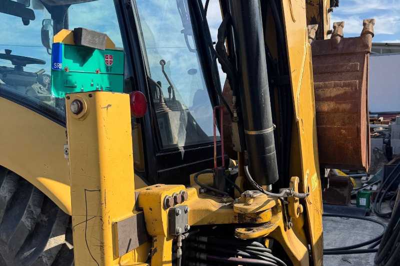 OmecoHub - Immagine CATERPILLAR 428F